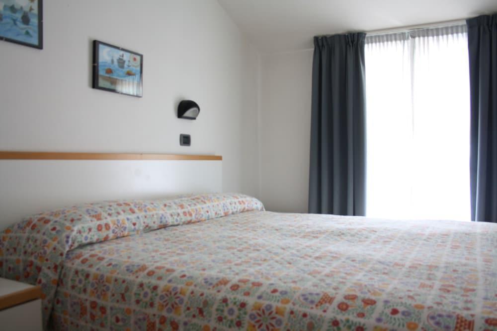 Hotel Villa Dei Gerani Rimini Eksteriør bilde