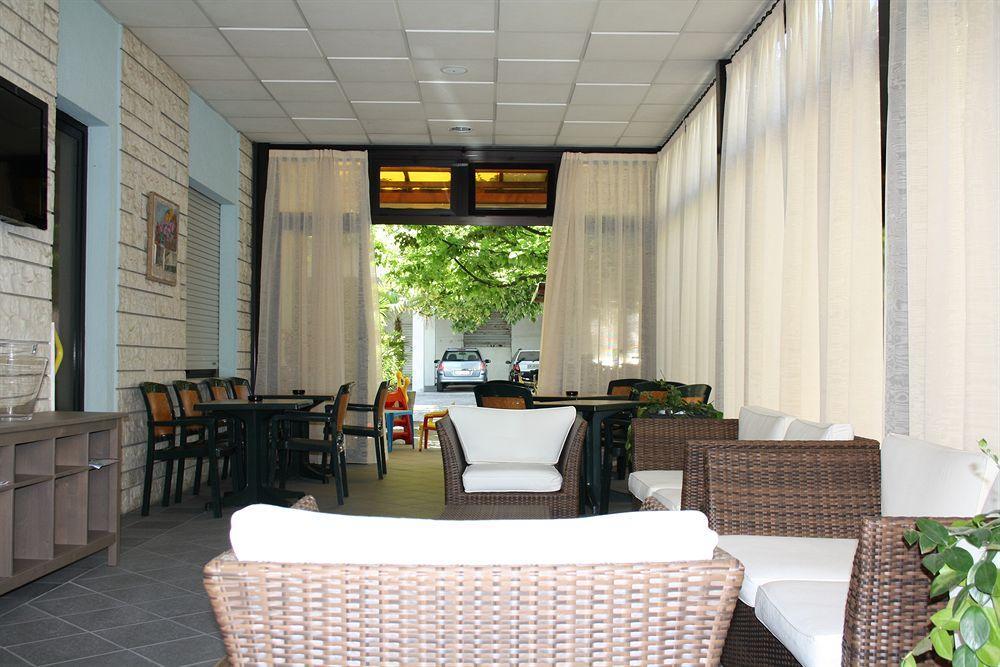 Hotel Villa Dei Gerani Rimini Eksteriør bilde