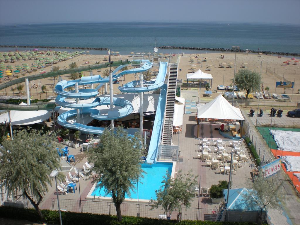 Hotel Villa Dei Gerani Rimini Eksteriør bilde