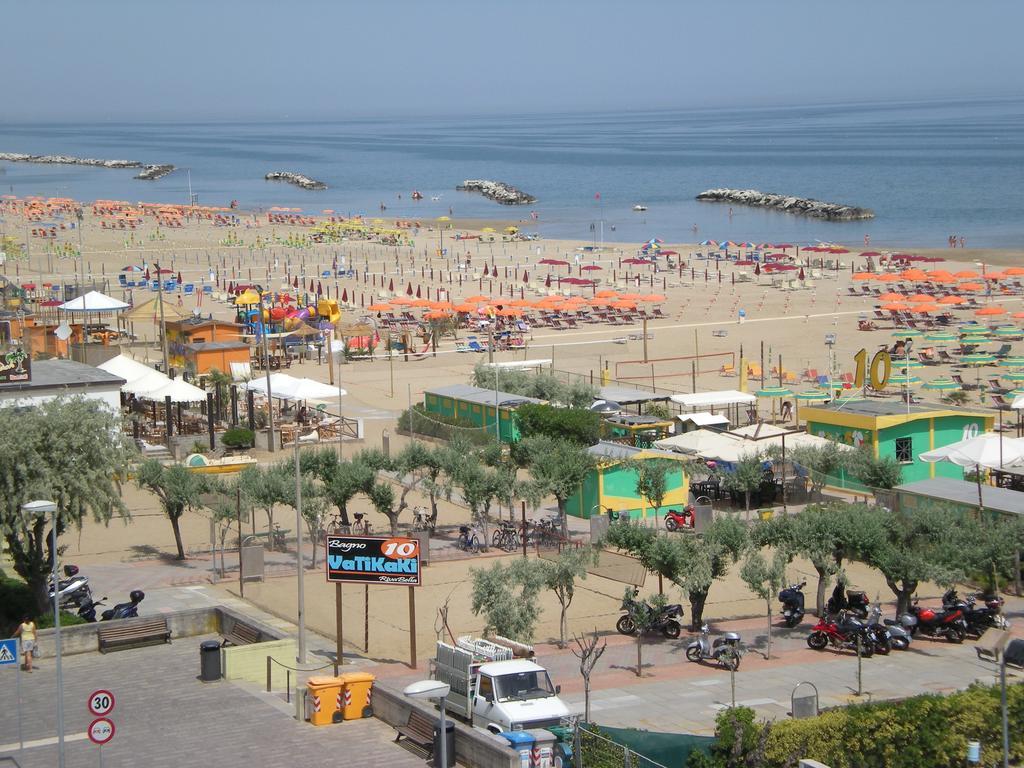 Hotel Villa Dei Gerani Rimini Eksteriør bilde