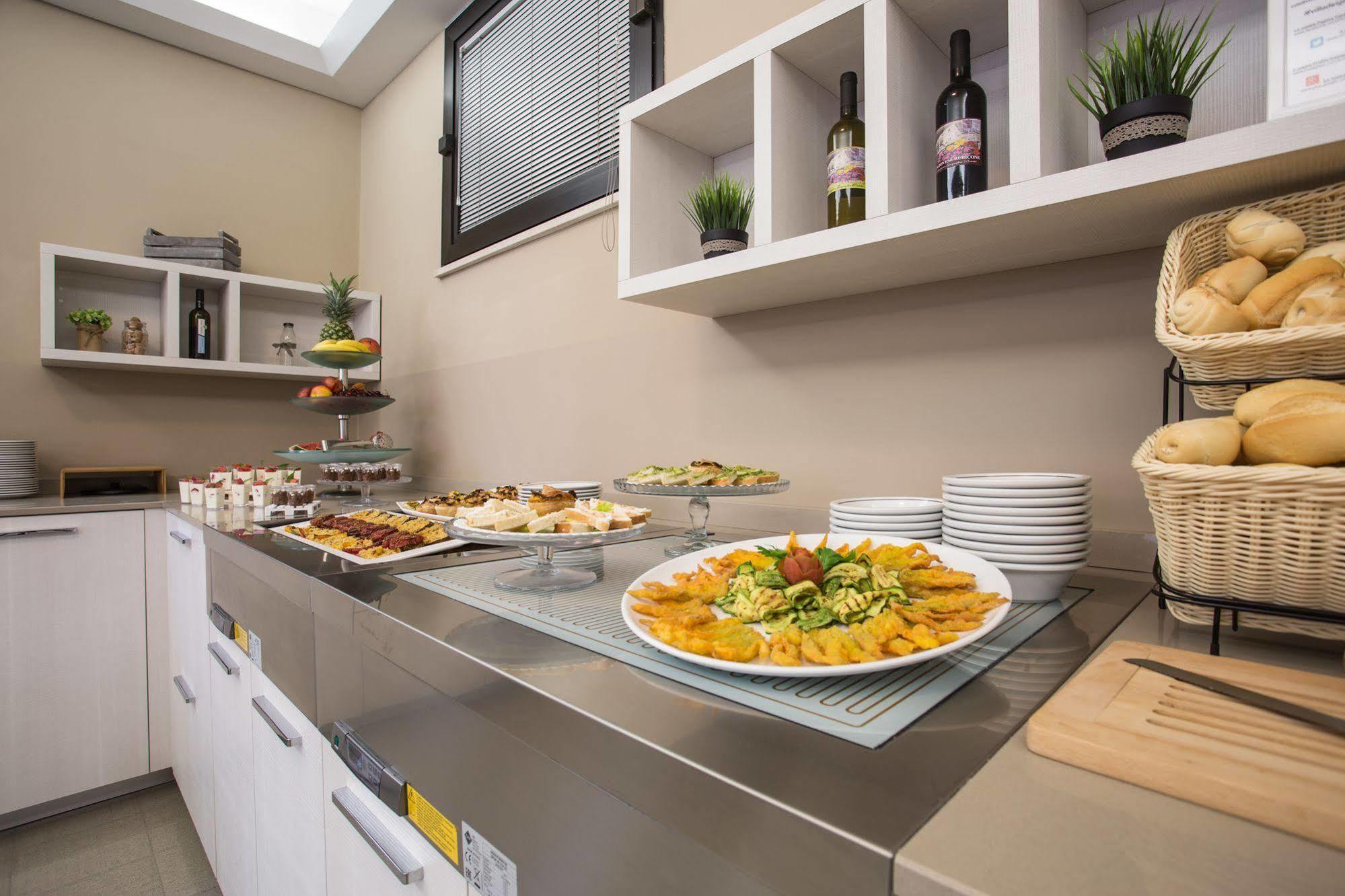 Hotel Villa Dei Gerani Rimini Eksteriør bilde