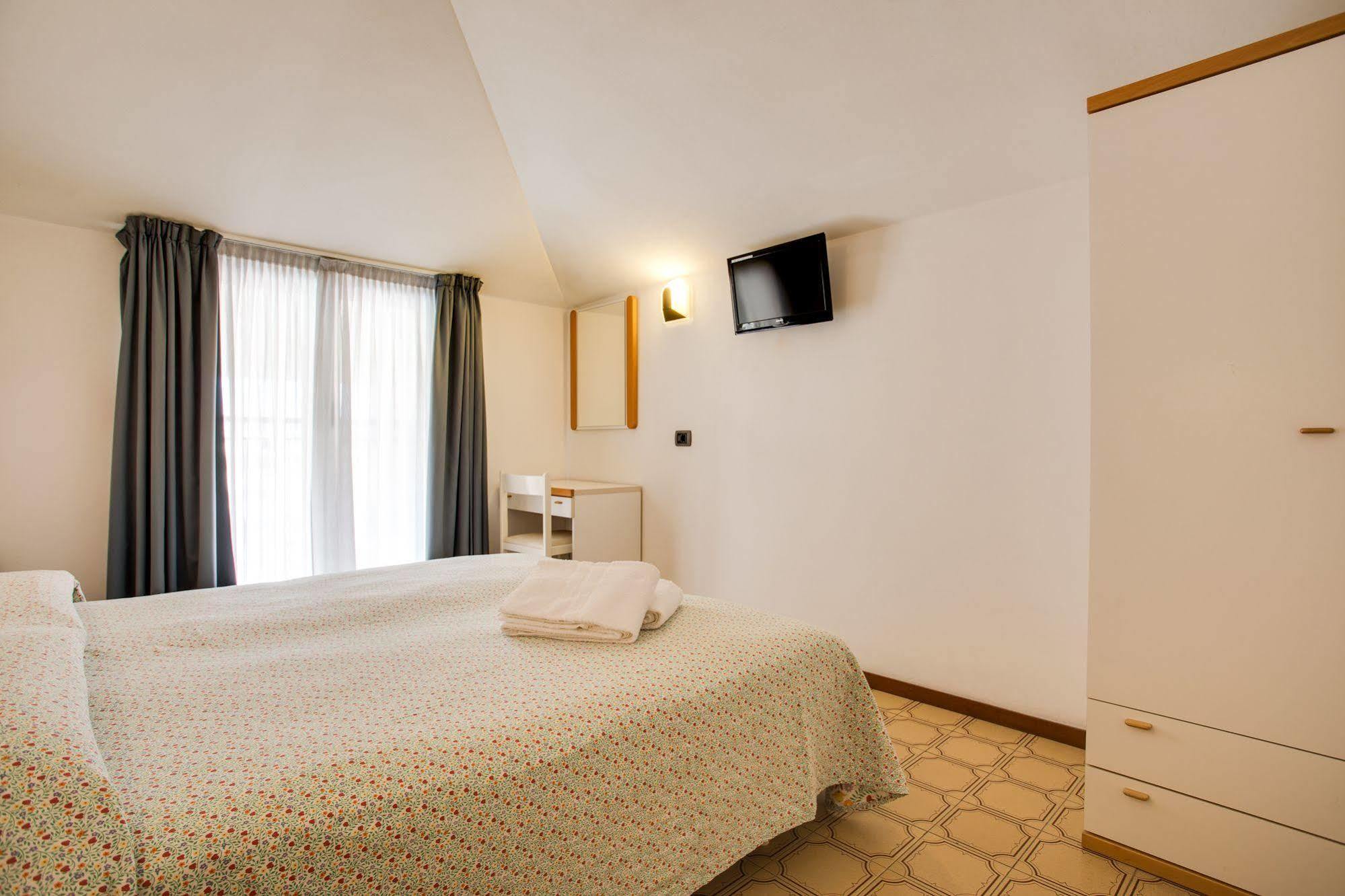 Hotel Villa Dei Gerani Rimini Eksteriør bilde